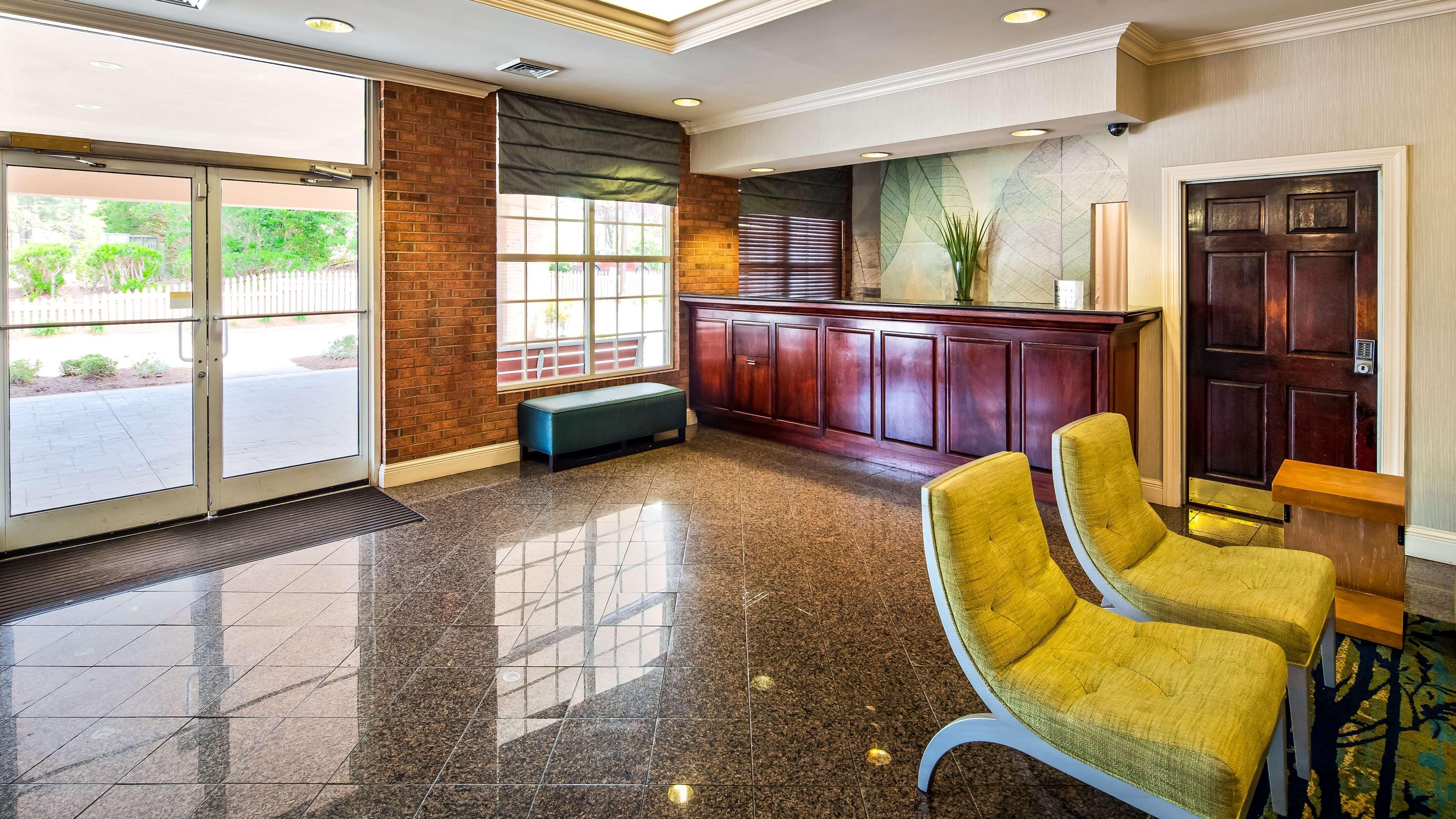 Surestay Plus Hotel By Best Western Raleigh North Downtown Exteriör bild