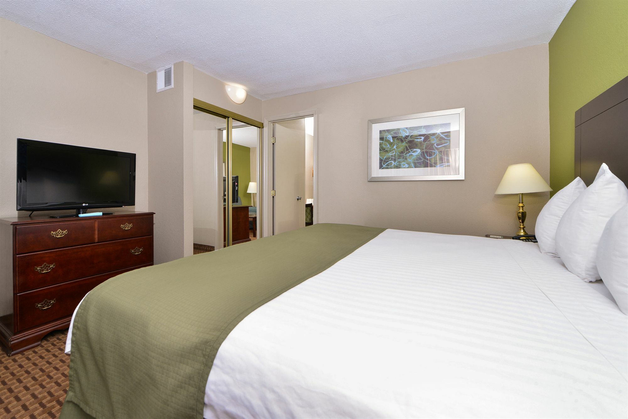 Surestay Plus Hotel By Best Western Raleigh North Downtown Exteriör bild